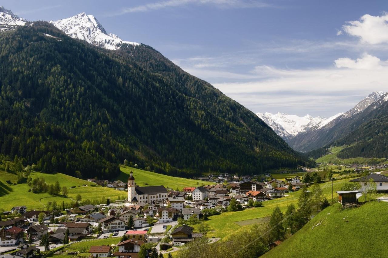 Pension Riese Neustift im Stubaital Exterior foto